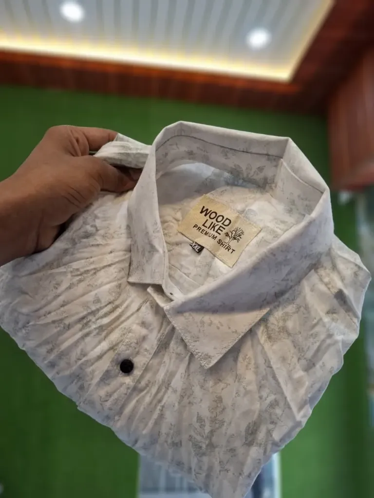 Men's Shirt (L)