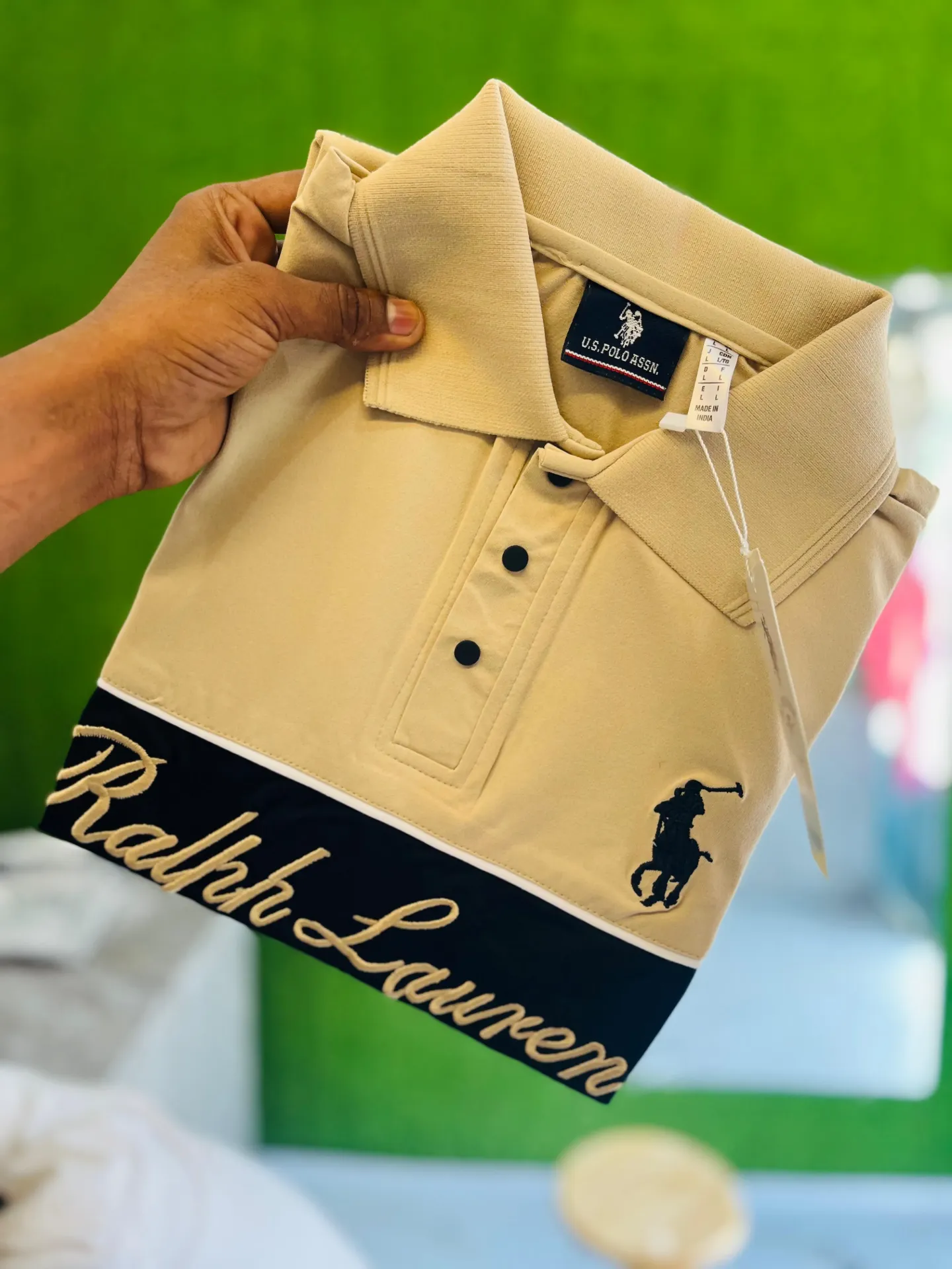 T. shirt